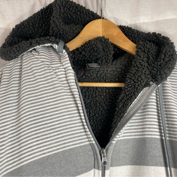 OP OCEAN PACIFIC MENS JACKET L GRAY STRIPE SHERPA FLEECE HOODIE ZIP SWEATSHIRT - Picture 2 of 10